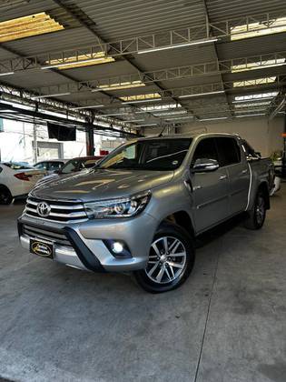 TOYOTA HILUX 2.8 SRV 4X4 CD 16V DIESEL 4P AUTOMÁTICO TOYOTA HILUX 2.8 SRV 4X4 CD 16V DIESEL 4P AUTOMÁTICO